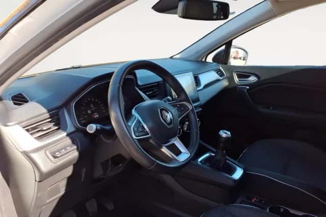 Renault Captur (2020) thumbnail 14
