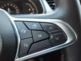 Renault Captur (2020) thumbnail 21