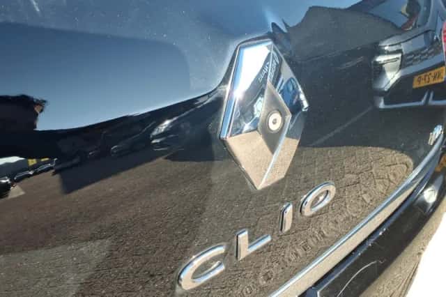 Renault Clio (2016) thumbnail 9