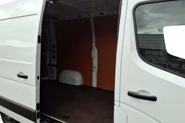 Renault Master (2024) thumbnail 12