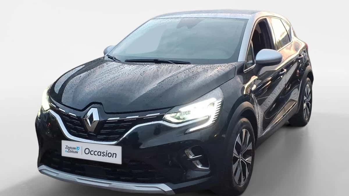 Renault Captur (2024) — foto 1
