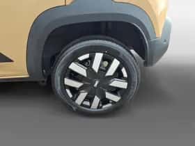 Dacia Spring (2025) thumbnail 8