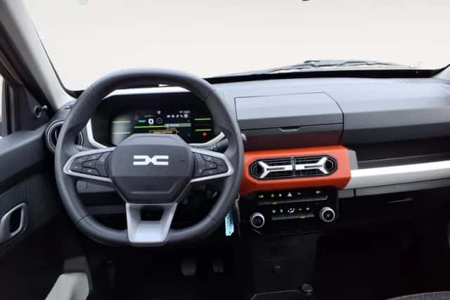 Dacia Spring (2025) thumbnail 10