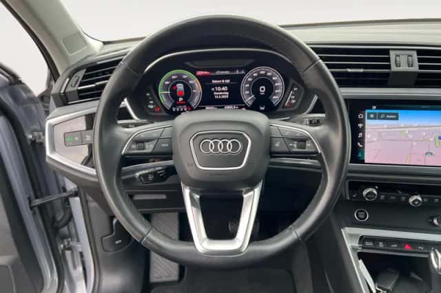 Audi Q3 (2021) thumbnail 18