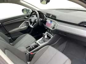 Audi Q3 (2021) thumbnail 9