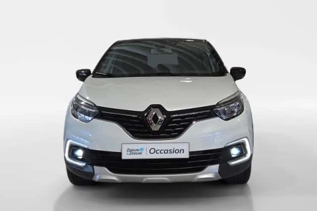 Renault Captur (2018) thumbnail 2