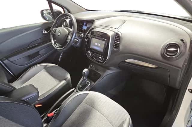 Renault Captur (2018) thumbnail 18