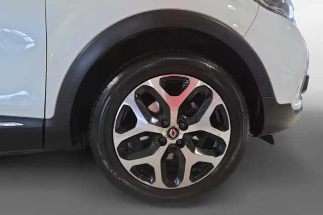 Renault Captur (2018) thumbnail 23