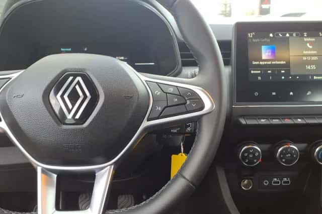 Renault Clio (2024) thumbnail 17