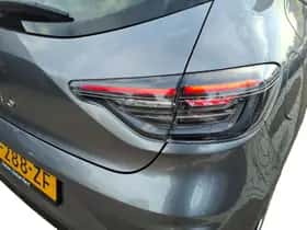 Renault Clio (2024) thumbnail 7