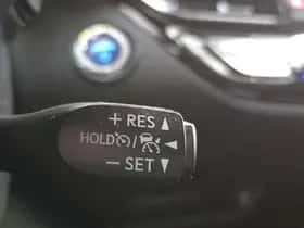 Toyota C-HR (2021) thumbnail 11