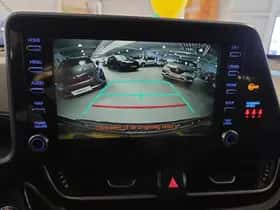 Toyota C-HR (2021) thumbnail 14