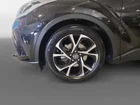 Toyota C-HR (2021) thumbnail 24
