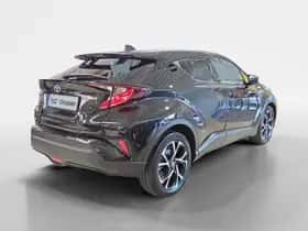 Toyota C-HR (2021) thumbnail 6