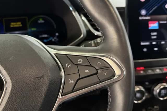 Renault Captur (2023) thumbnail 28