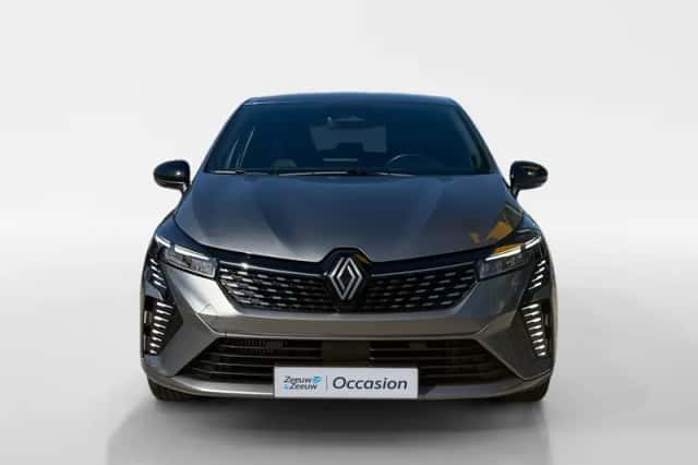 Renault Clio (2025) thumbnail 2