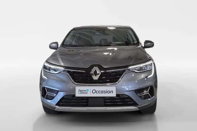 Renault Arkana (2022) thumbnail 2