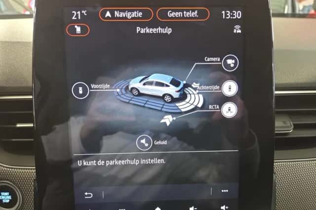 Renault Arkana (2022) thumbnail 15