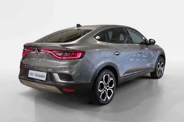 Renault Arkana (2022) thumbnail 6
