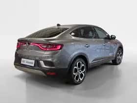Renault Arkana (2022) thumbnail 6