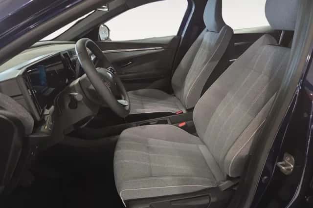 Renault Mégane E-Tech (2025) thumbnail 19