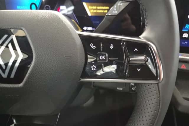 Renault Mégane E-Tech (2025) thumbnail 10