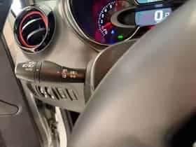 Renault Captur (2017) thumbnail 18