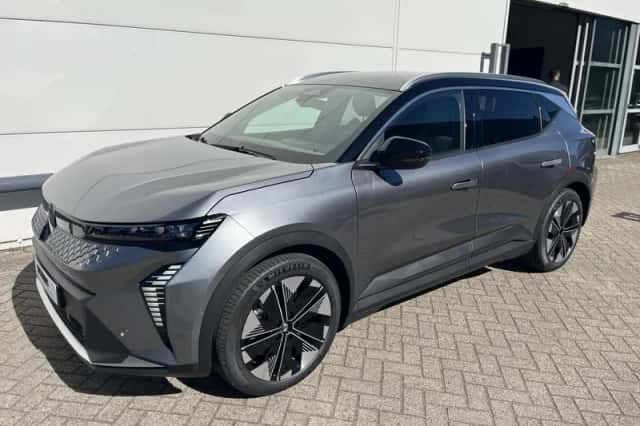 Renault Scénic (2026) thumbnail 2