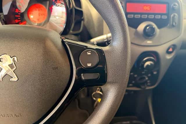 Peugeot 108 (2019) thumbnail 18