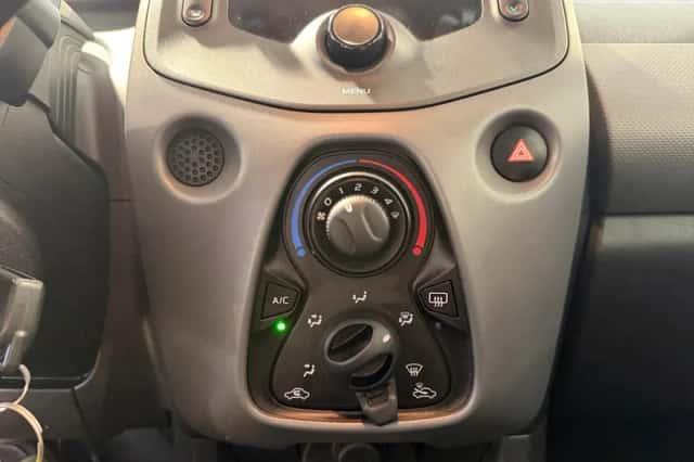 Peugeot 108 (2019) thumbnail 23