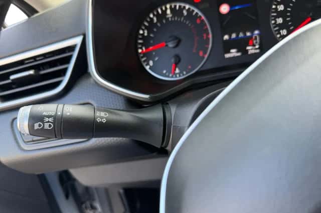 Renault Clio (2020) thumbnail 15