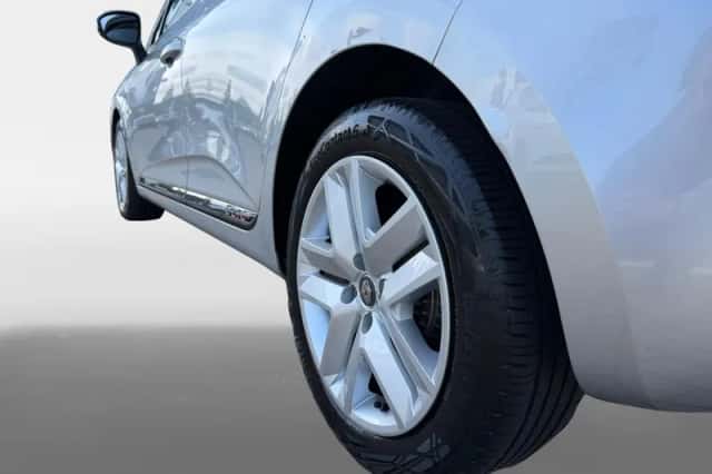 Renault Clio (2020) thumbnail 9