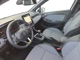Renault Clio (2025) thumbnail 17