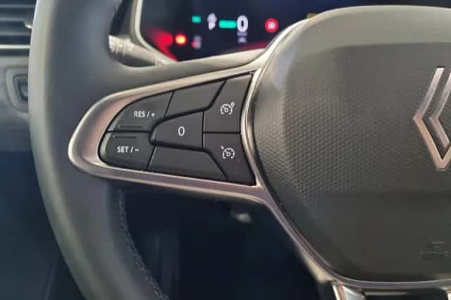Renault Clio (2025) thumbnail 9
