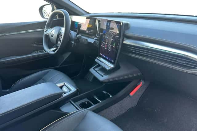 Renault Mégane E-Tech (2025) thumbnail 34