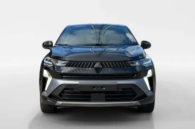 Renault Captur (2025) thumbnail 2