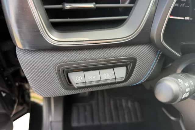 Renault Captur (2025) thumbnail 14