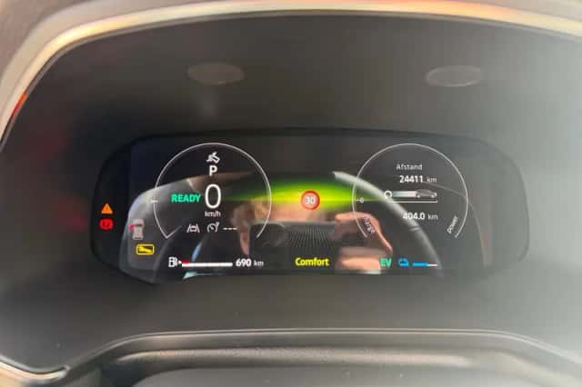 Renault Captur (2025) thumbnail 18