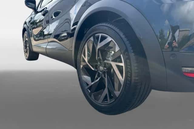 Renault Captur (2025) thumbnail 9