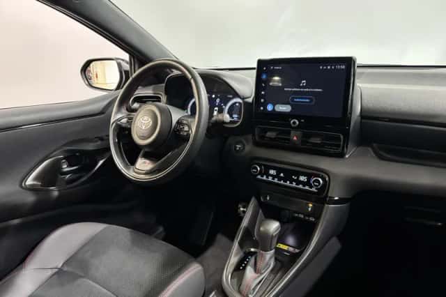 Toyota Yaris (2025) thumbnail 17