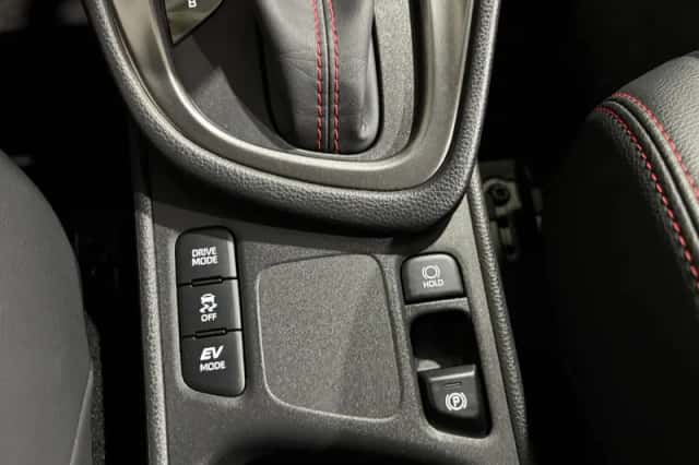 Toyota Yaris (2025) thumbnail 30