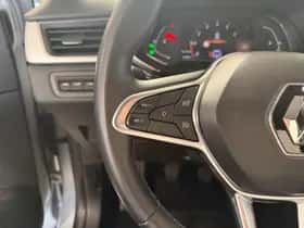 Renault Captur (2022) thumbnail 16