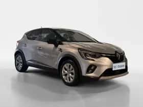 Renault Captur (2022) thumbnail 3
