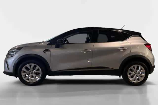 Renault Captur (2022) thumbnail 4