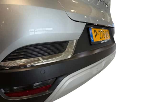 Renault Captur (2022) thumbnail 9