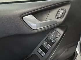 Ford Fiesta (2021) thumbnail 17