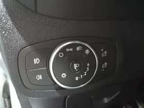 Ford Fiesta (2021) thumbnail 18