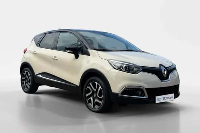 Renault Captur (2016) thumbnail 3