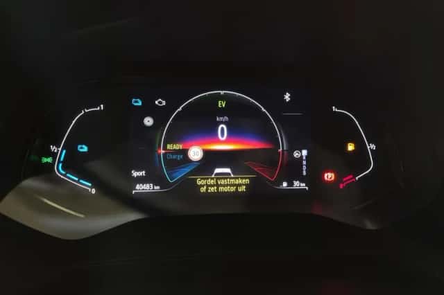 Renault Captur (2022) thumbnail 11