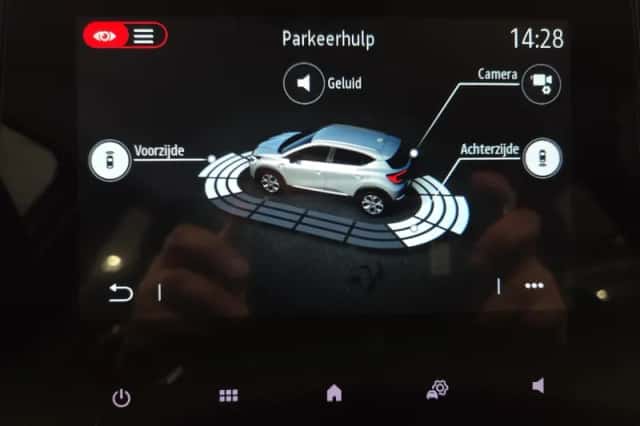 Renault Captur (2022) thumbnail 14